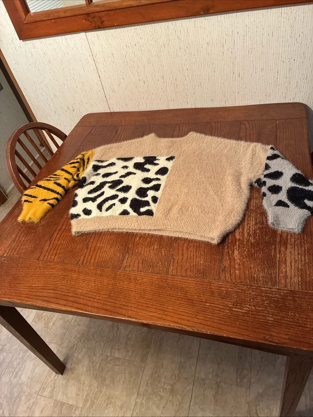 Elan Animal Print Fuzzy Sweater Women’s S Oversized Knit Mixed Print Colorblock